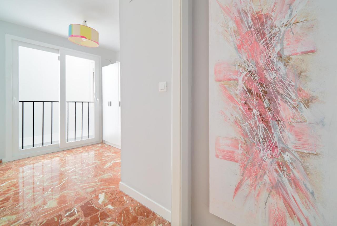 Apartamento Sun-Kissed Getaway Málaga Exterior foto