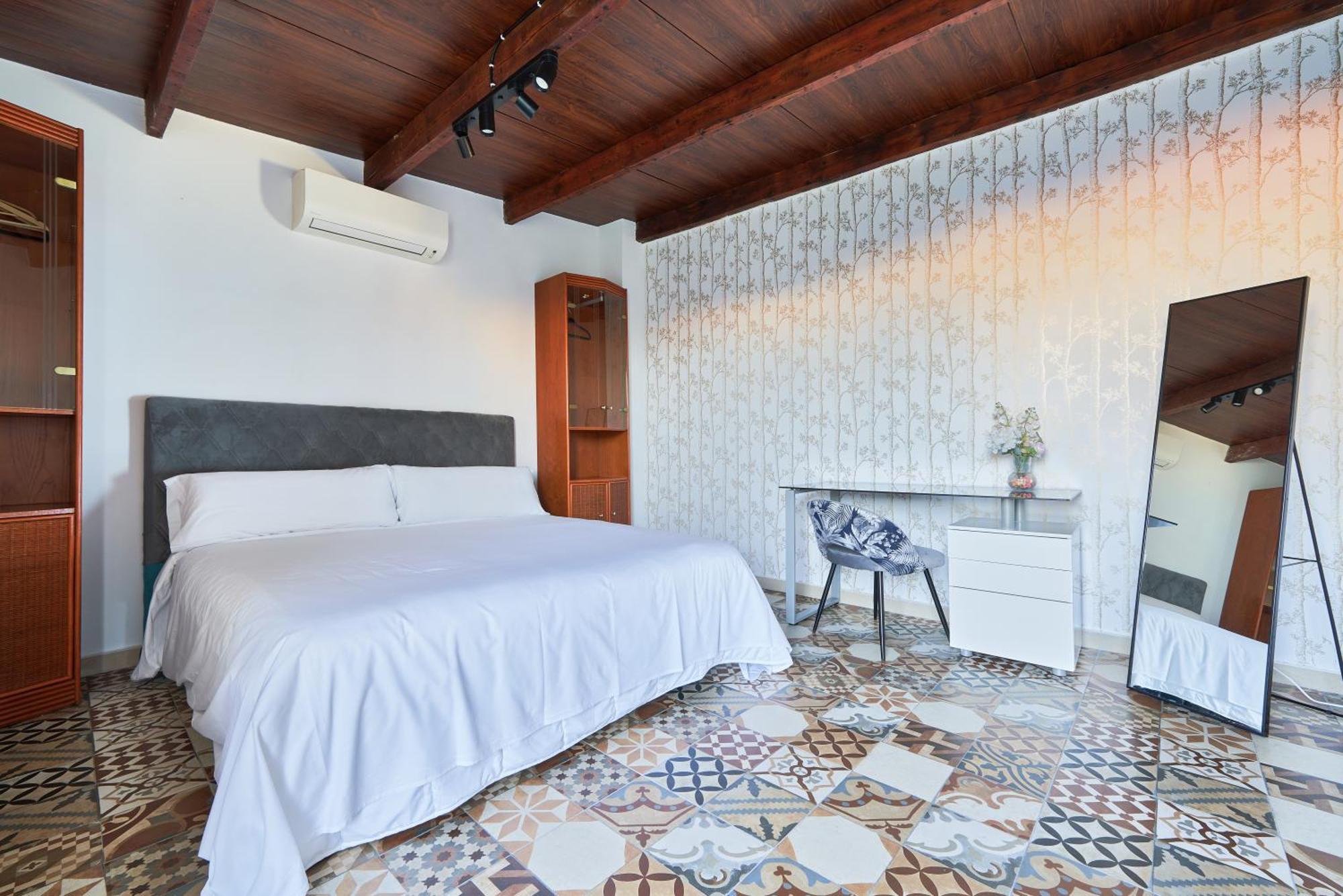 Apartamento Sun-Kissed Getaway Málaga Exterior foto